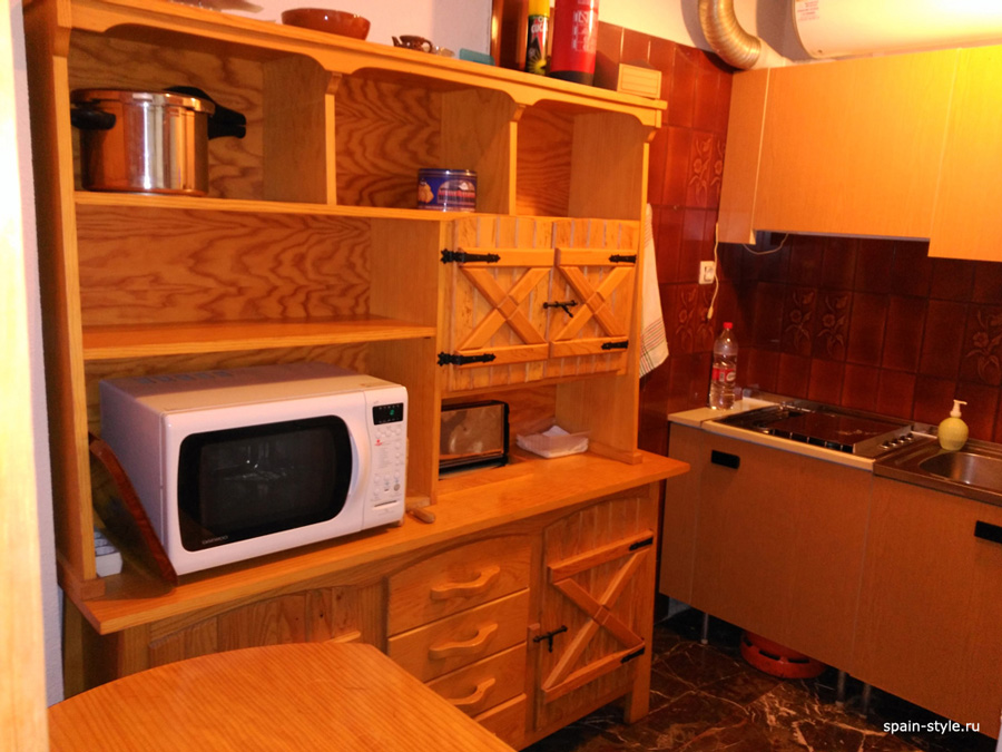 Аренда квартиры в Альмуньекаре на берегу  моря, кухня