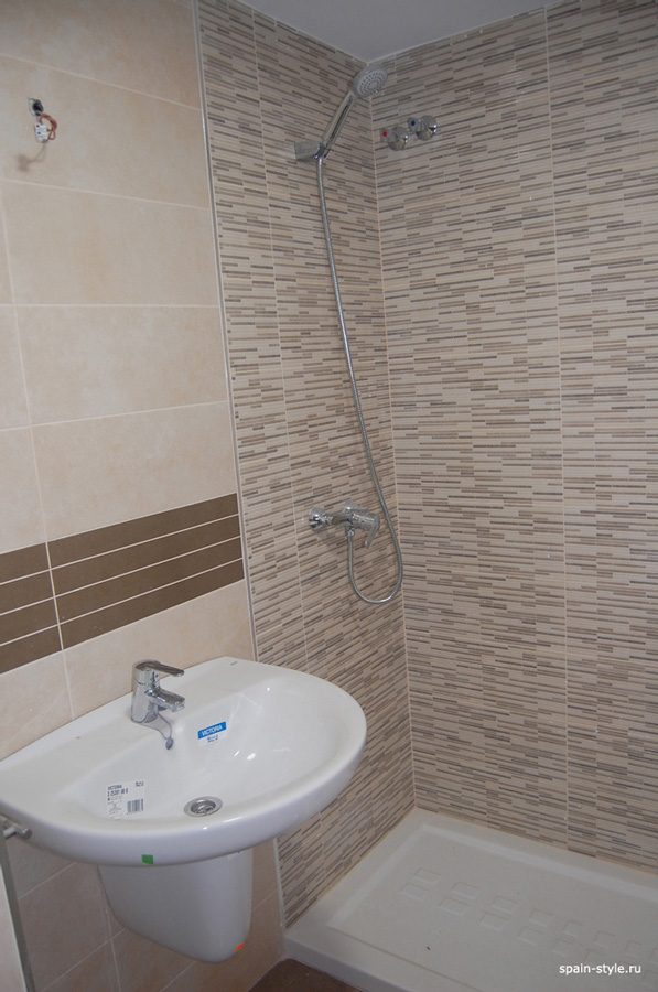 First line Sea view apartment with one bedroom in  Almuñecar, Bathroom 