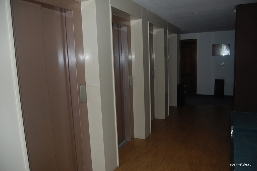 Apartamento con 1 dormitorio y plaza de garaje en Almuñecar