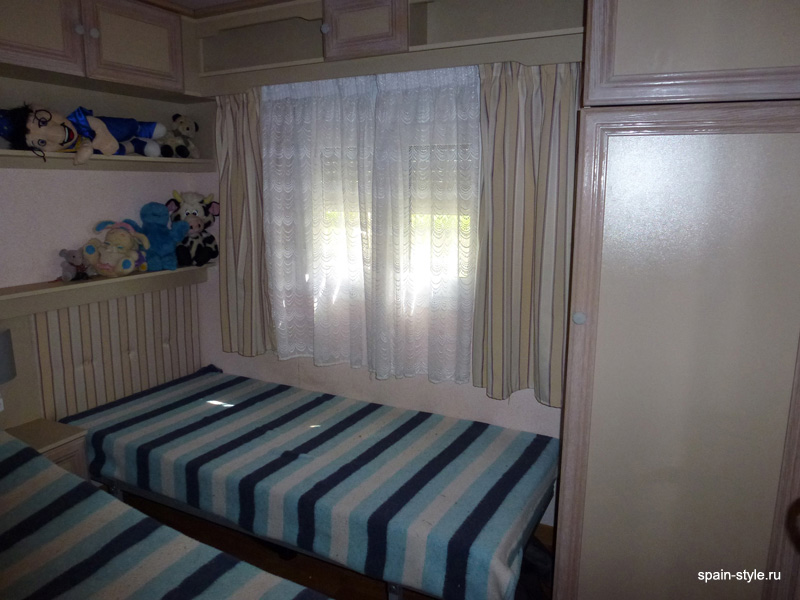 Dormitorio,  Casa de campo con vistas al mar en Nerja 