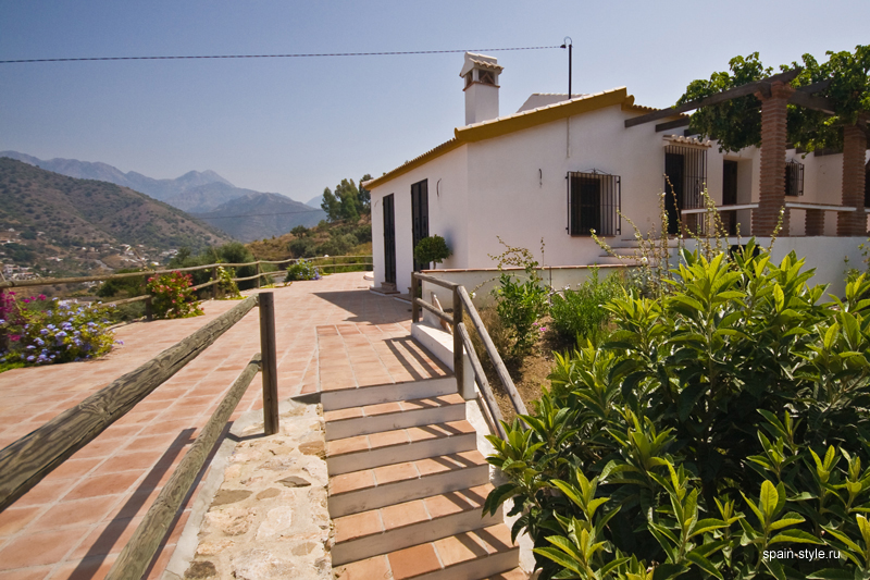 Casa rural con piscina en  Málaga
