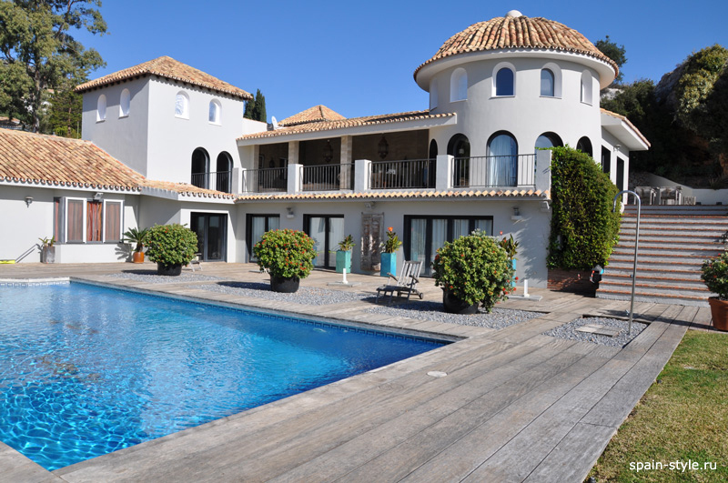 Pool, Holiday seaview villa in Benalmádena for 12 people