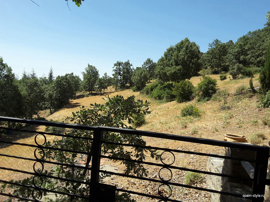 Entrance doors, Country house with  7 ha land in the Sierra Nevada National Park