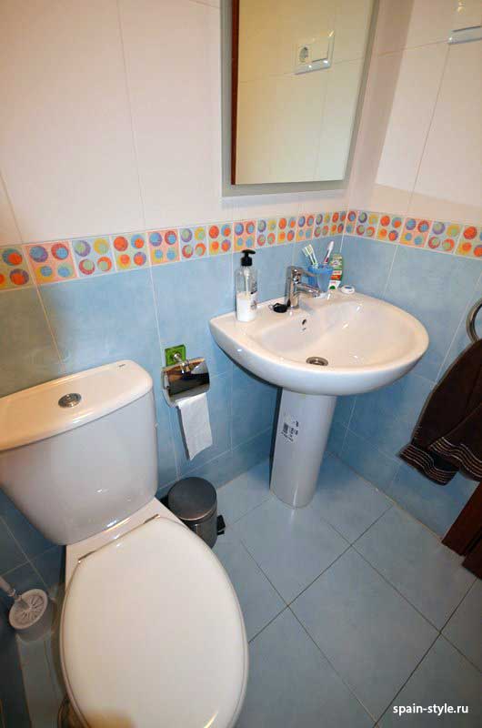 Квартира в Малаге недорого,  ванная комната