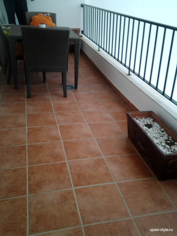 First floor terrace,       Luxury apartment in Benalmadena Torrequebrada