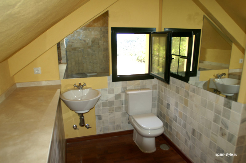 Ванная комната,  Шикарная вилла  в Испании, Серро-Гордо