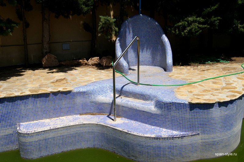 Ducha de la piscina,   Villa en Cerro Gordo,   Almuñécar