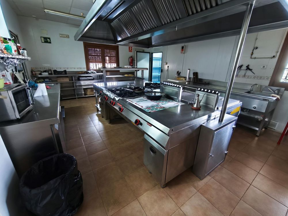  Профессиональная кухня