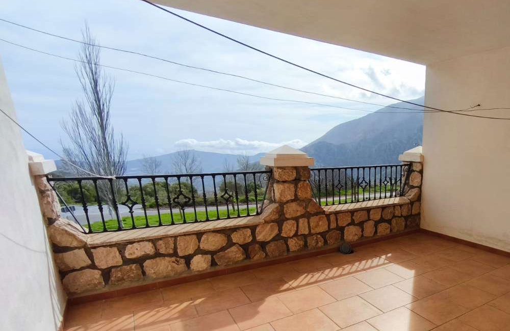 Terraza con vistas a la montaña