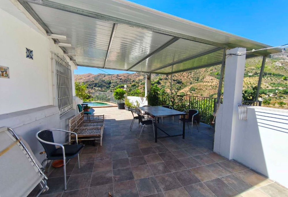 Terraza con vistas a la montaña